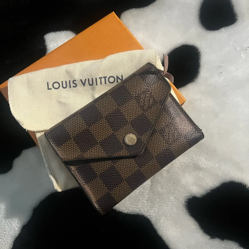 Louis Vuitton Victorine TriFold Wallet
